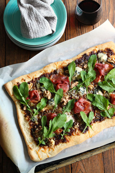 Balsamic Fig Pizza with Blue Cheese and Prosciutto | Wozz! Kitchen