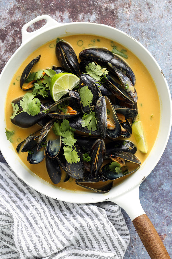 coconut curry peanut mussels recipe | Asian peanut mussels