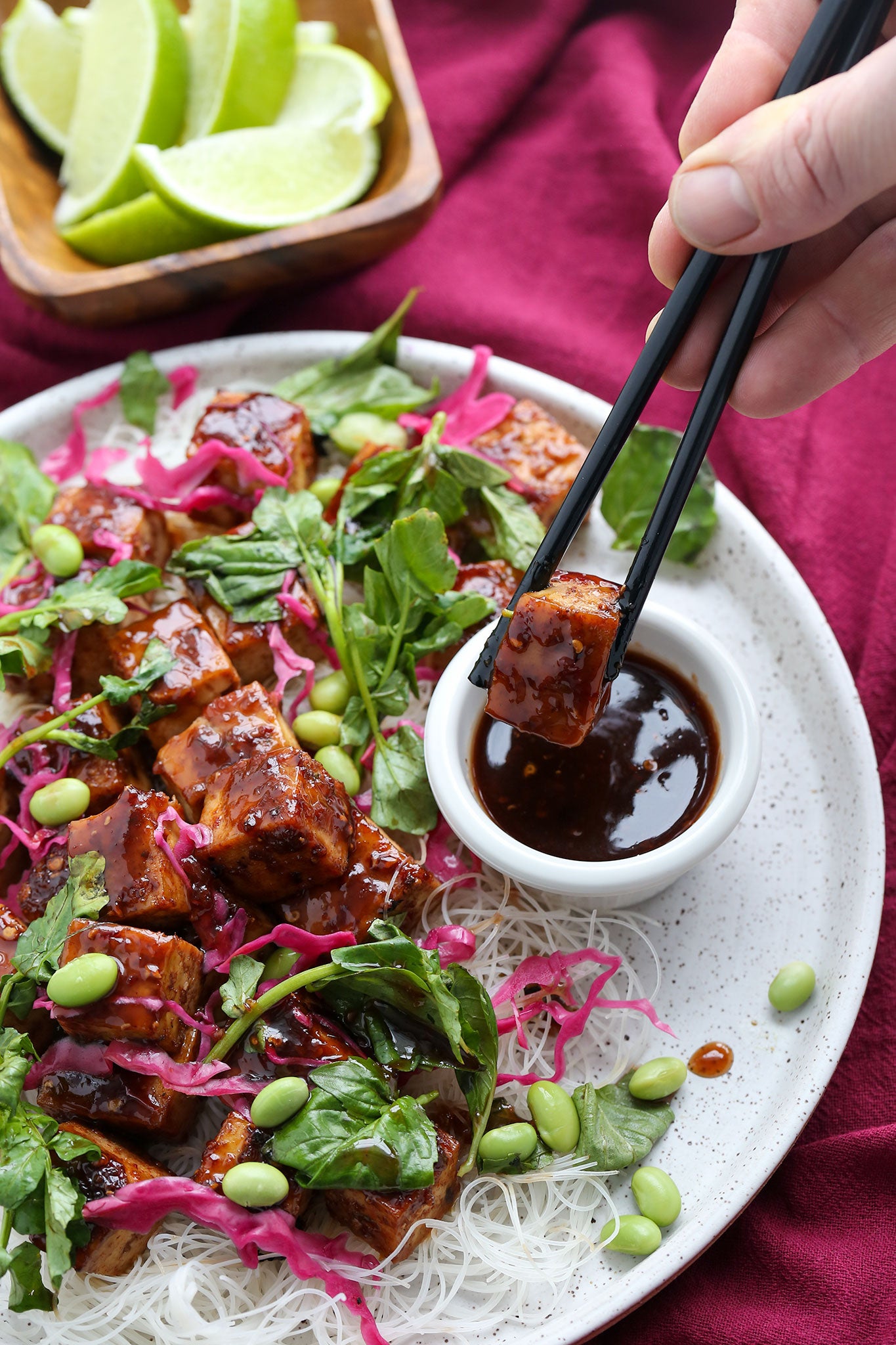 Wozz Korean Raspberry Gochujang Sauce 8.5 oz Wozz Korean Raspberry Gochujang Sauce 8.5 oz