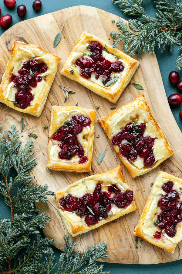 Cranberry Brie Puff Pastry Tarts