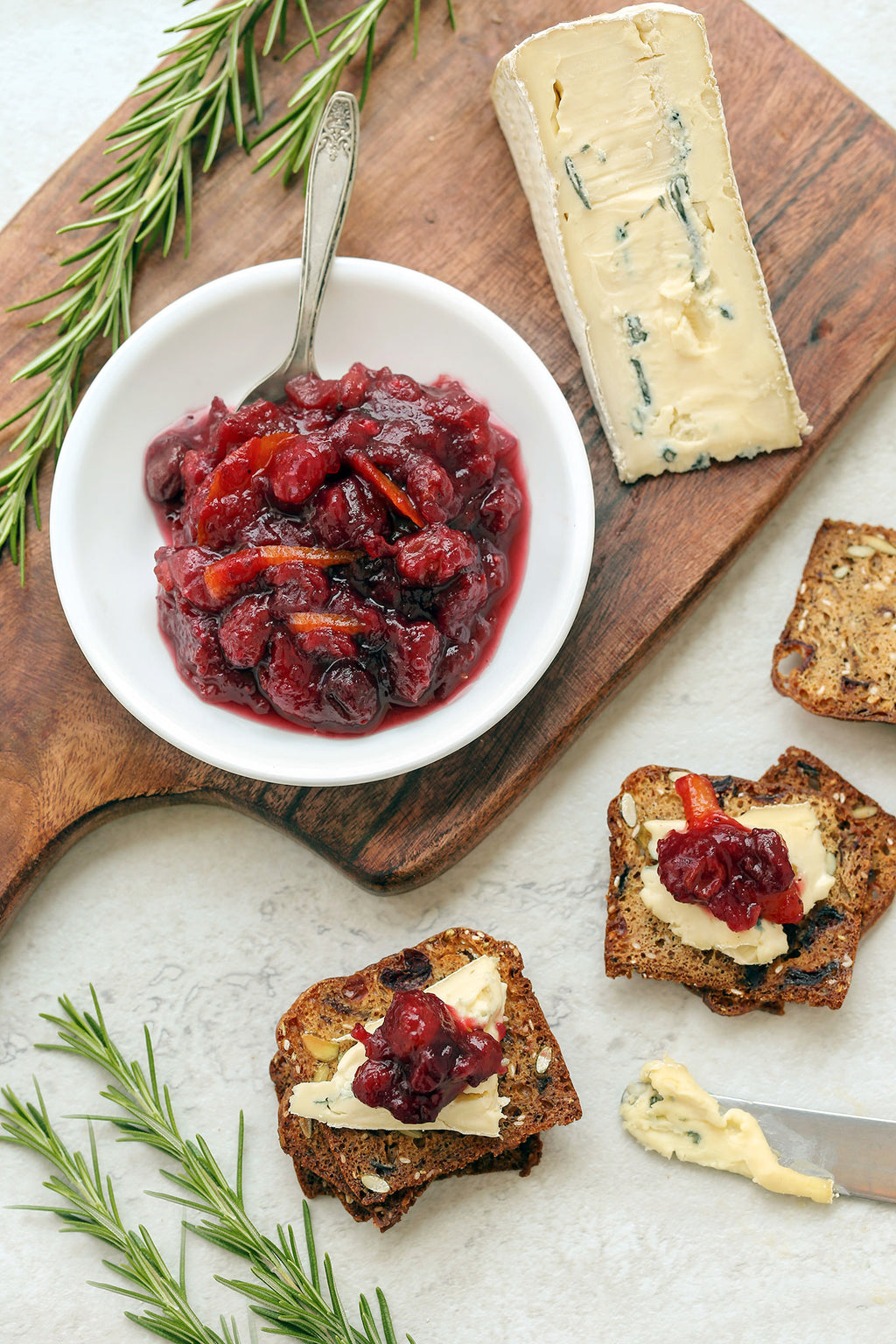 Cranberry Chutney and Blue Brie Cheese Pairing